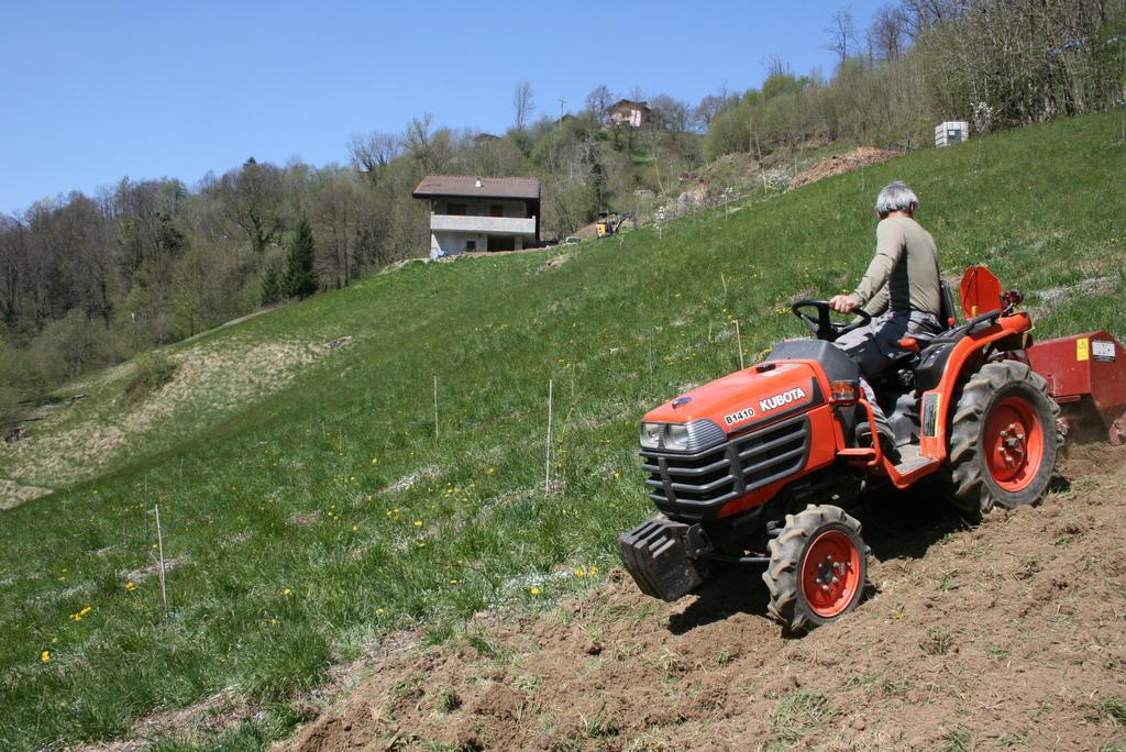 Agriturismo Cascina Cornella Cremeno ภายนอก รูปภาพ